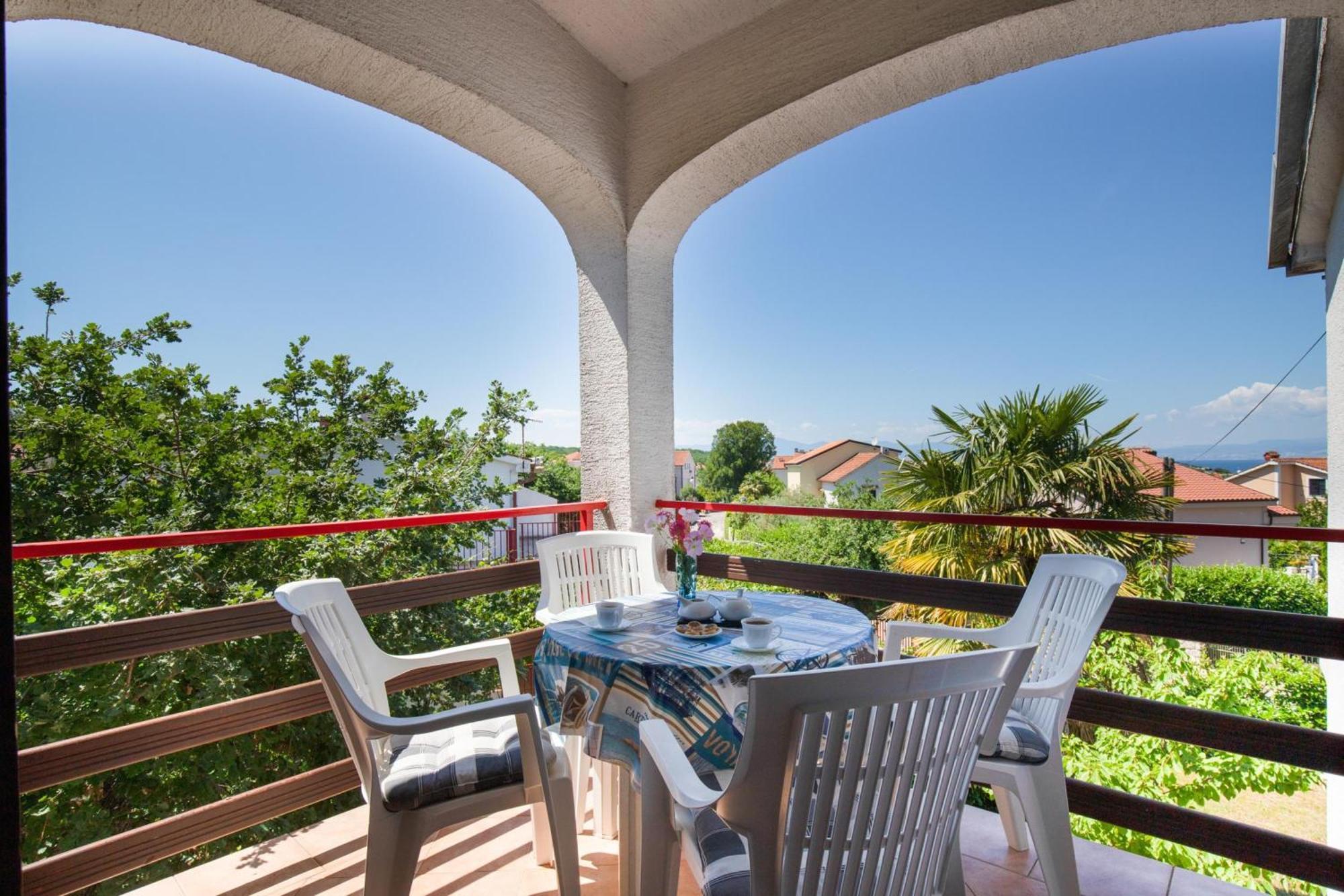 Apartments Brankica Island - Happy Rentals ヴァンタシチ エクステリア 写真