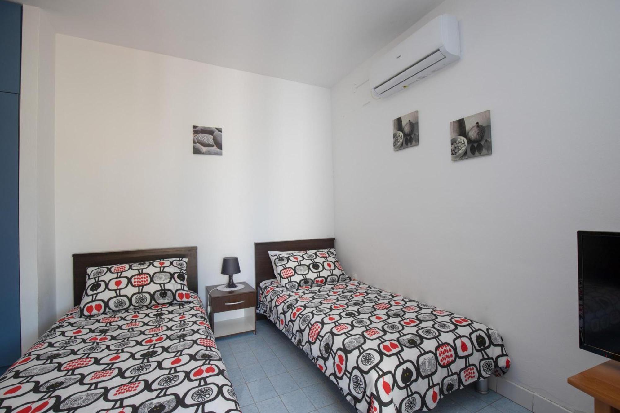 Apartments Brankica Island - Happy Rentals ヴァンタシチ エクステリア 写真