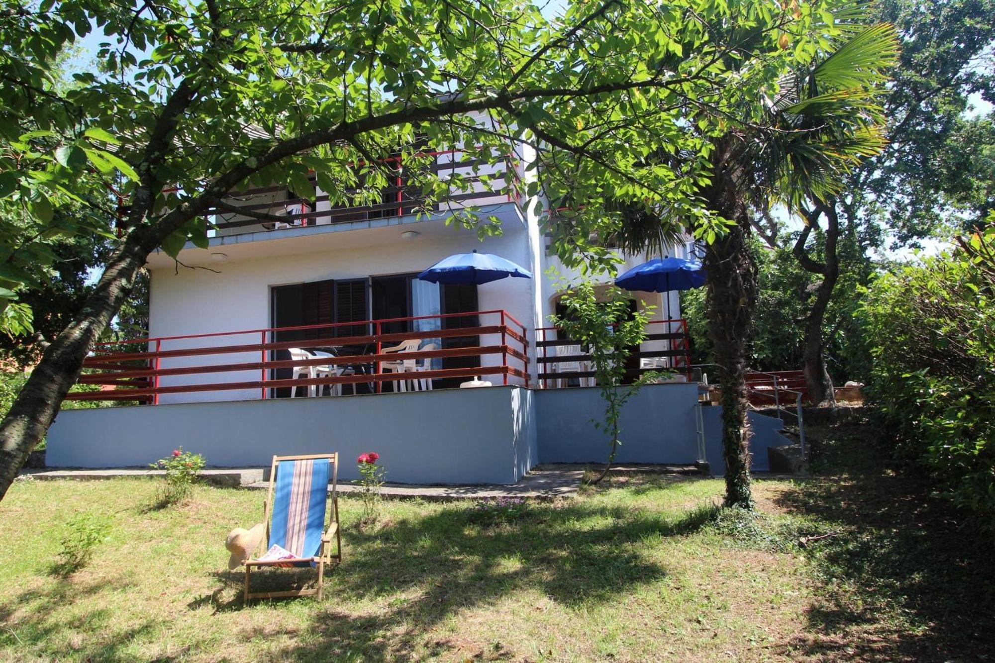 Apartments Brankica Island - Happy Rentals ヴァンタシチ エクステリア 写真