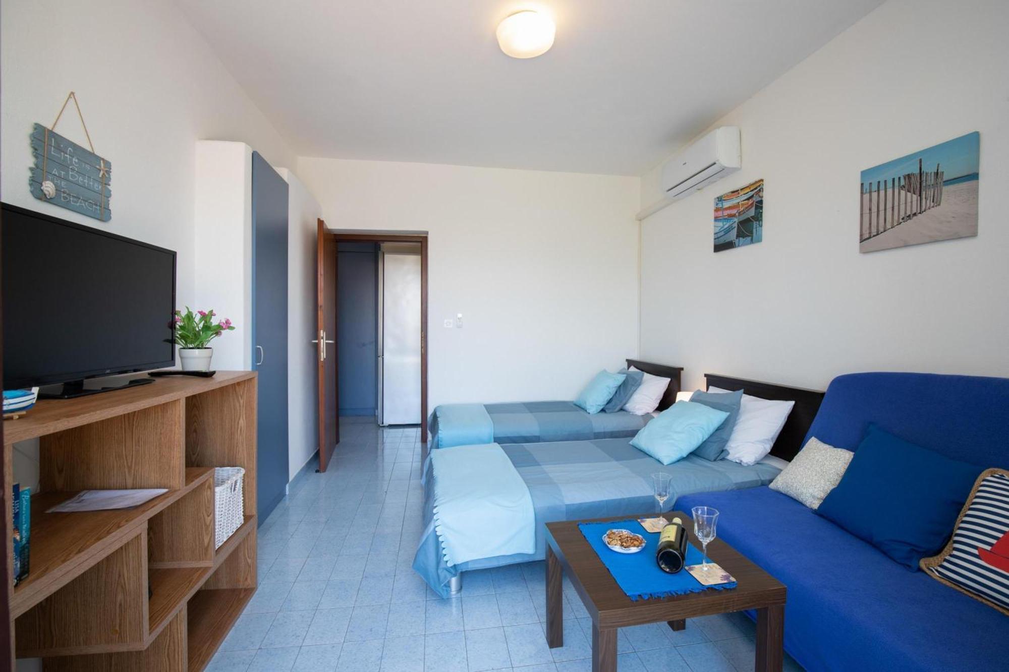 Apartments Brankica Island - Happy Rentals ヴァンタシチ エクステリア 写真