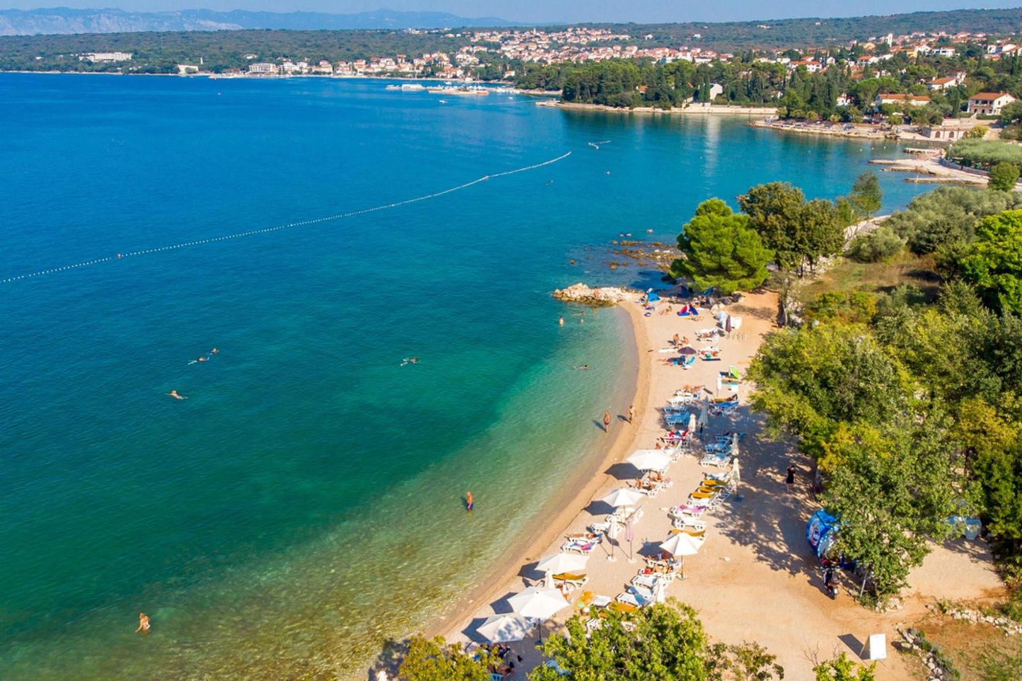 Apartments Brankica Island - Happy Rentals ヴァンタシチ エクステリア 写真