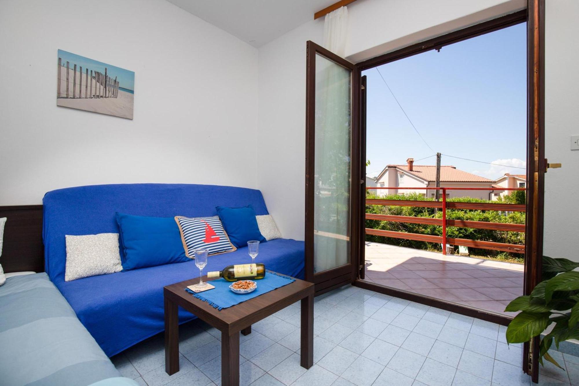 Apartments Brankica Island - Happy Rentals ヴァンタシチ エクステリア 写真
